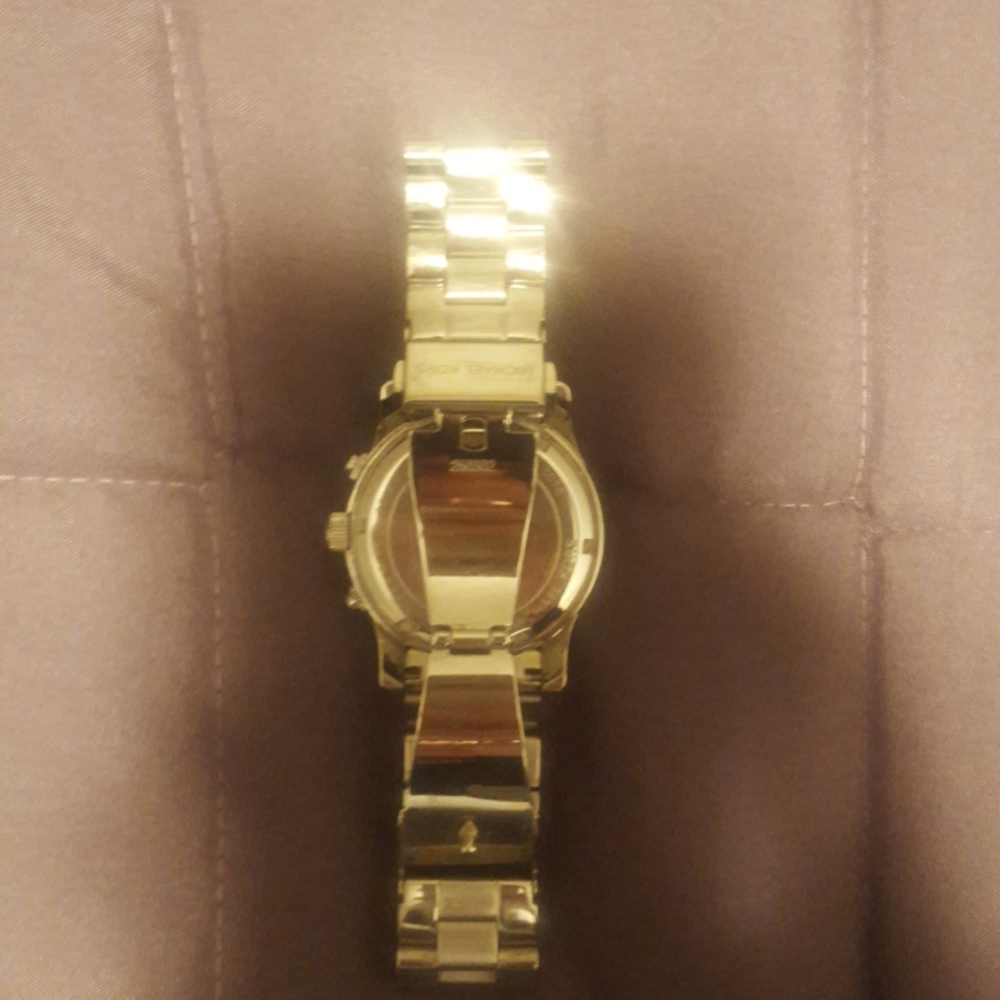 Authentic Michael Kors Watch - Picture 2 of 3